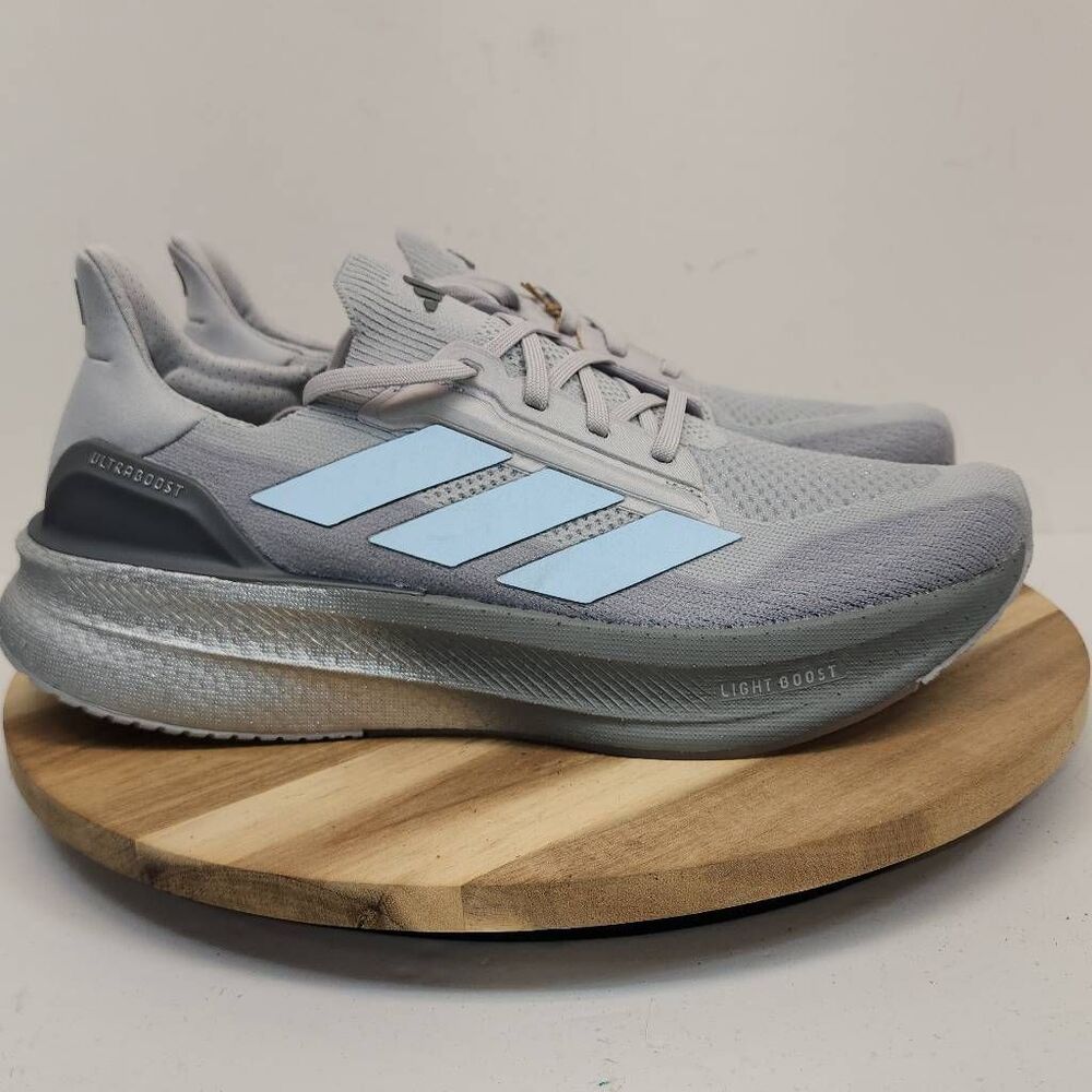 Adidas Ultraboost 5X Mens Running shoes Size 9.5 Silver
